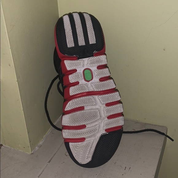 basketball shoes - Picture 2 of 6